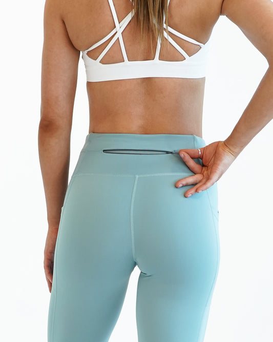 Women's Mid-Weight Running Leggings with Pockets